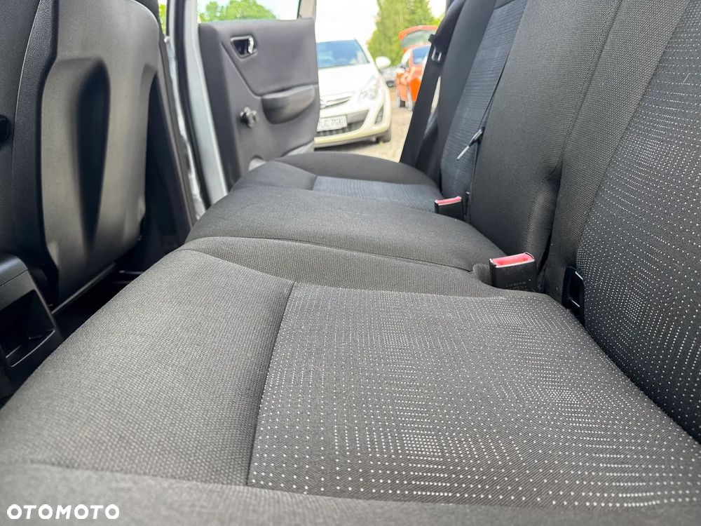 Mercedes-Benz Klasa A 160 BlueEFFICIENCY Elegance - 24