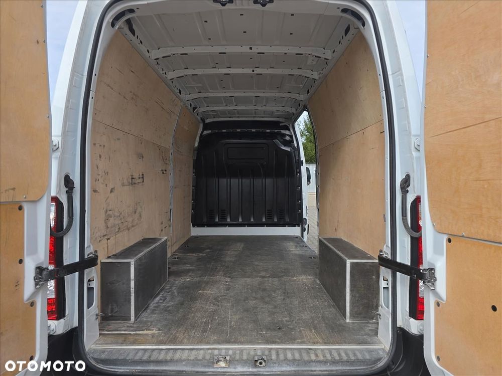 Renault master - 24