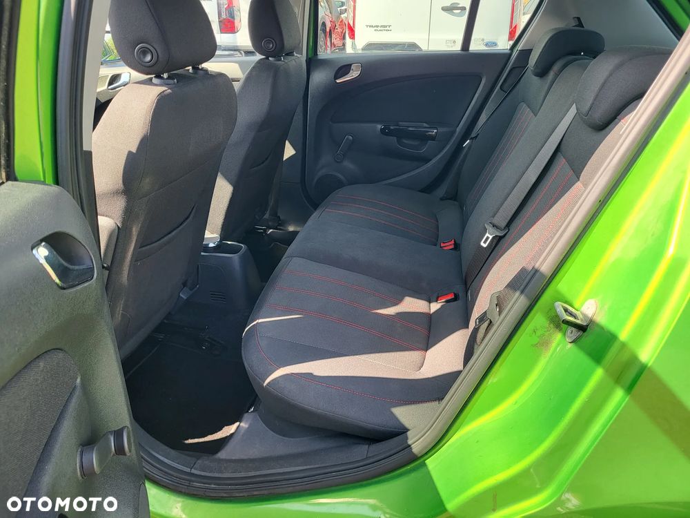 Opel Corsa 1.4 16V Color Edition - 10