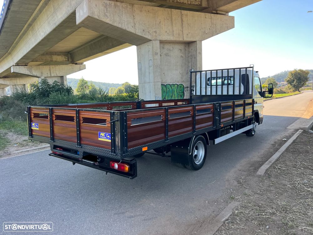Mitsubishi Fuso Canter 3C13 AC 5,50m caixa - 8