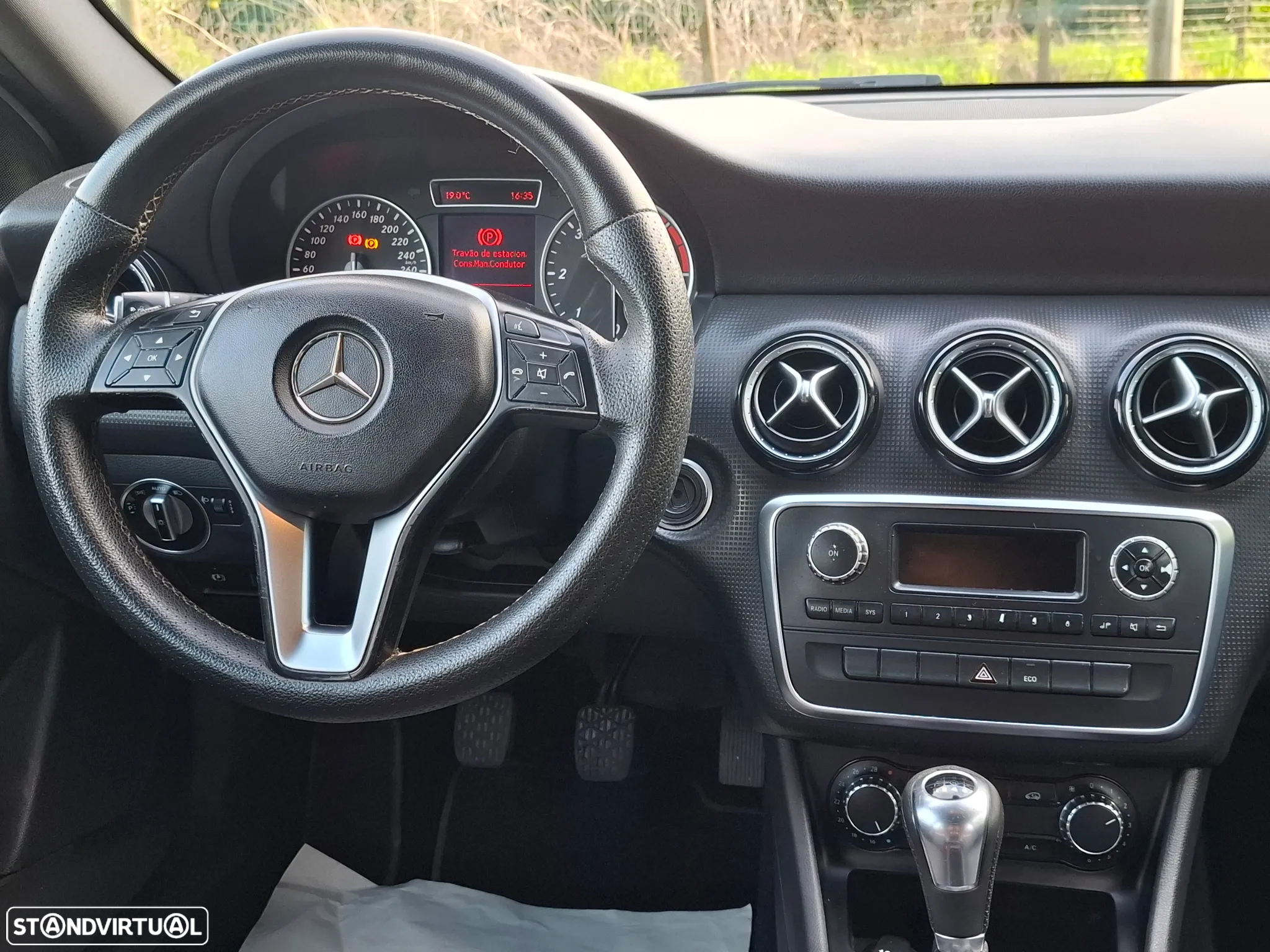 Mercedes-Benz A 180 CDi BE Urban - 12