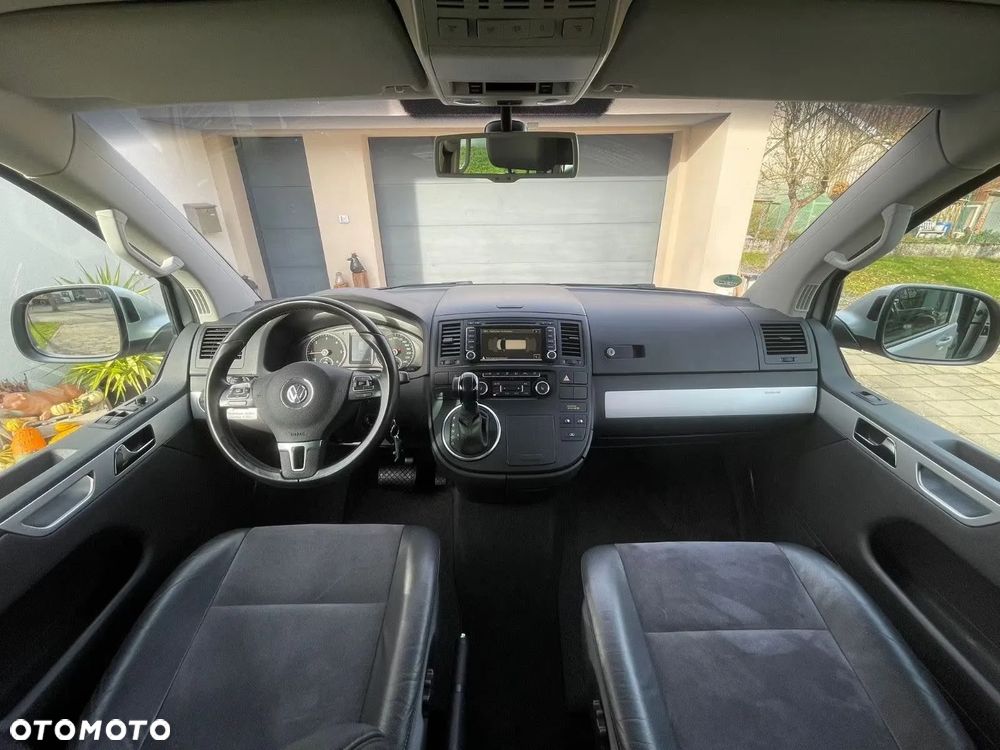 Volkswagen Multivan - 6