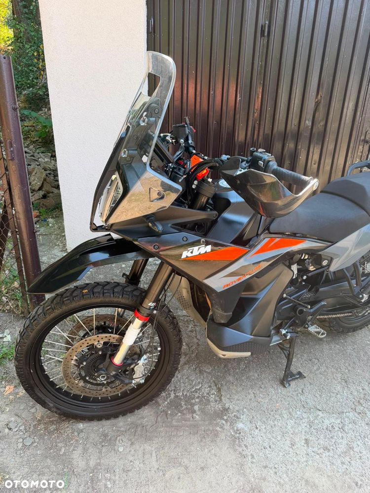KTM Adventure 890 - 2