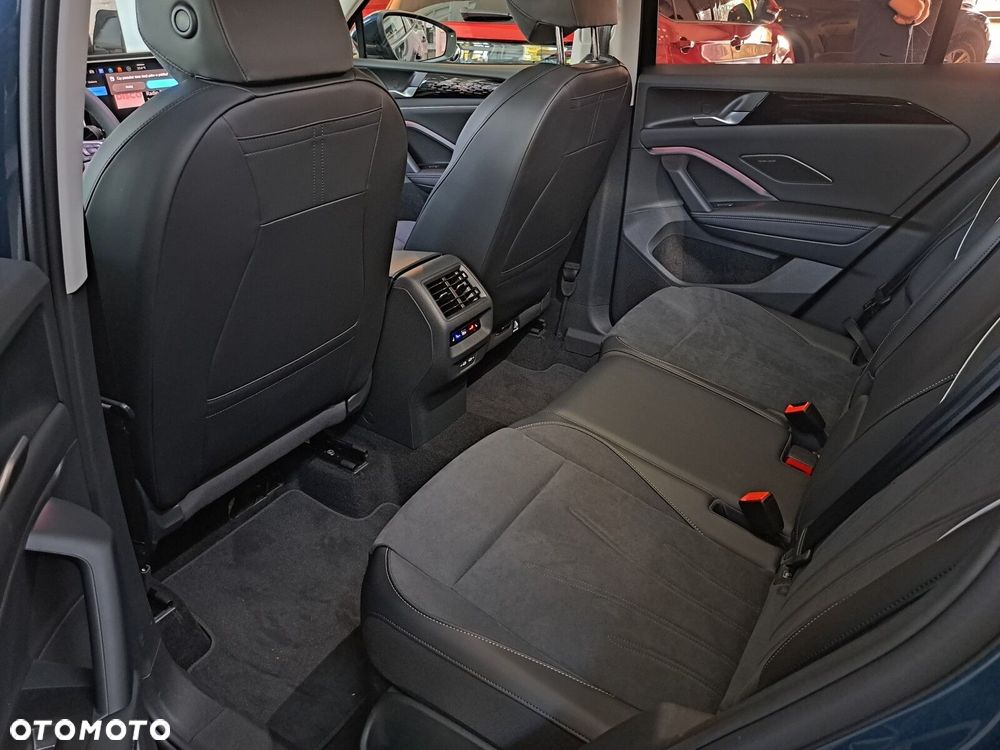 Volkswagen Tiguan - 14