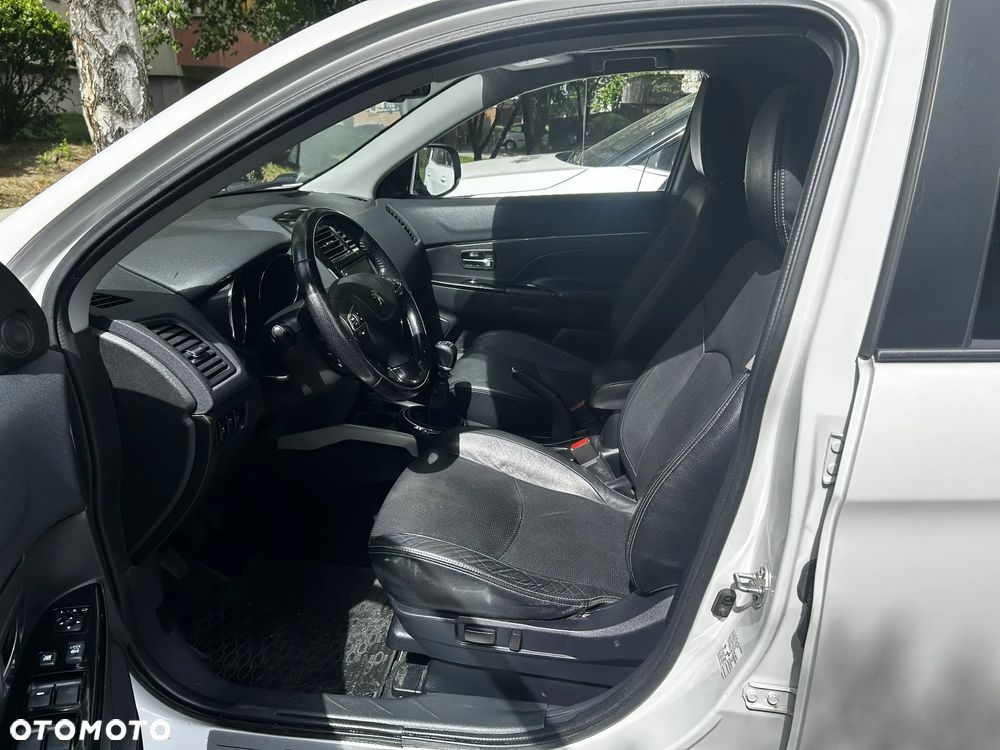 Peugeot 4008 - 14