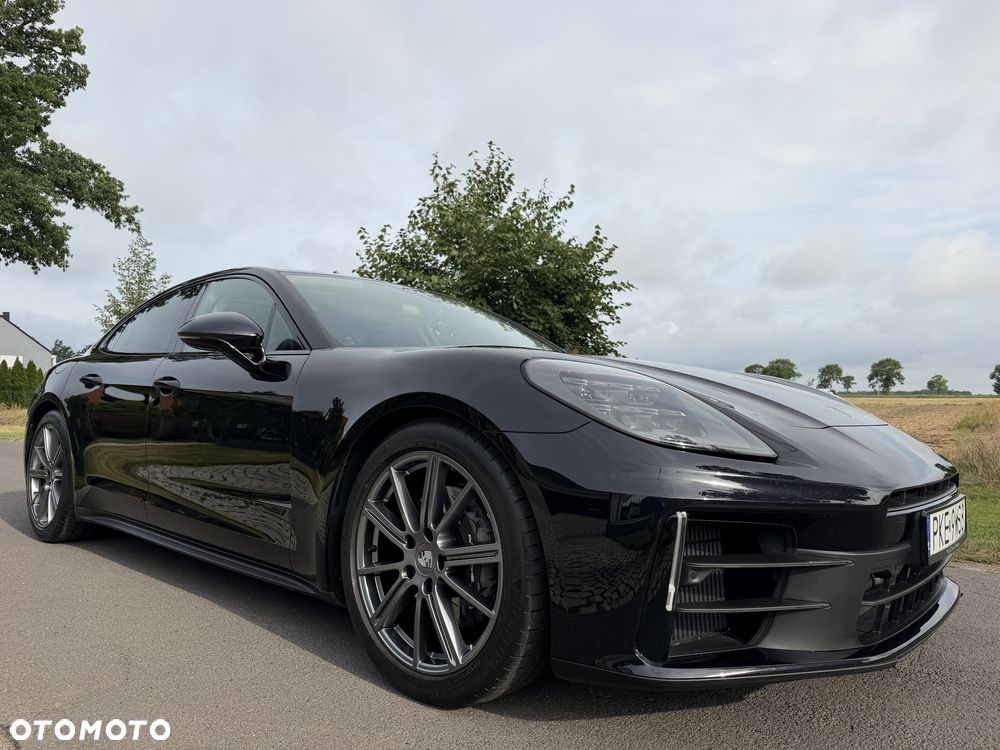 Porsche Panamera 4 - 24