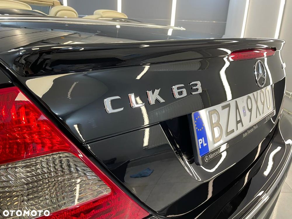 Mercedes-Benz CLK - 16