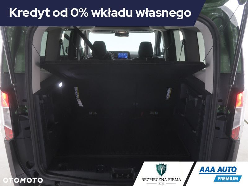 Ford Tourneo Courier - 15