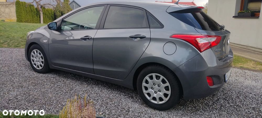 Hyundai i30 1.4 Classic - 8