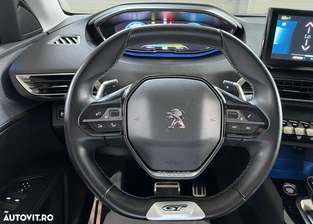 Peugeot 3008 Hybrid 225 e-EAT8 GT Pack - 12