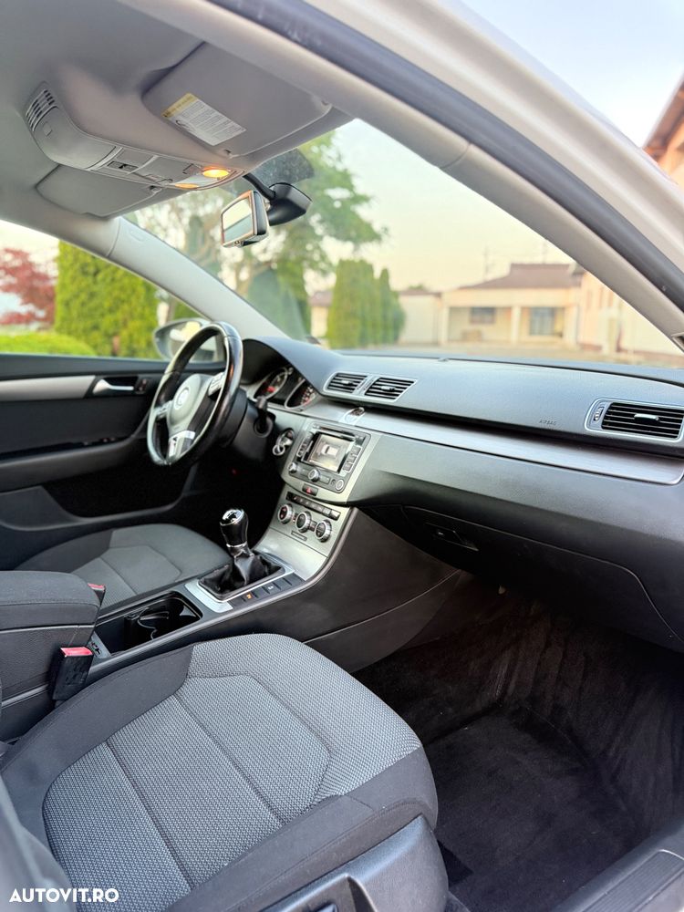 Volkswagen Passat 2.0 TDI BlueMotion Technology Exclusive - 7