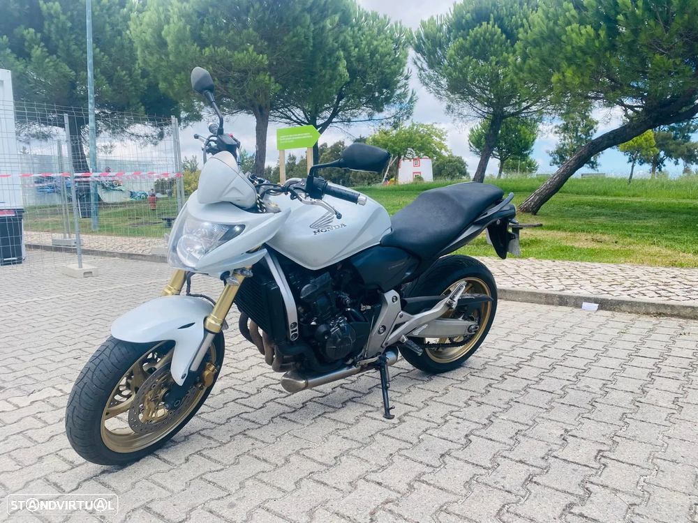 Honda Hornet Com escape rendimentos e varios extras - 4