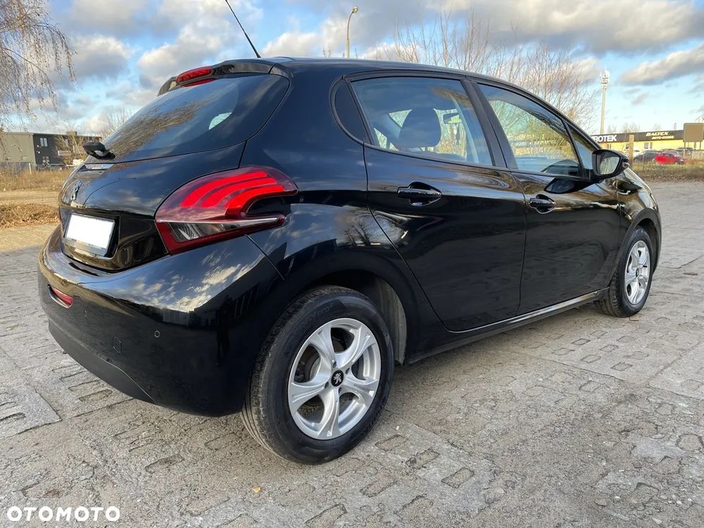 Peugeot 208 BlueHDi 100 Active - 6