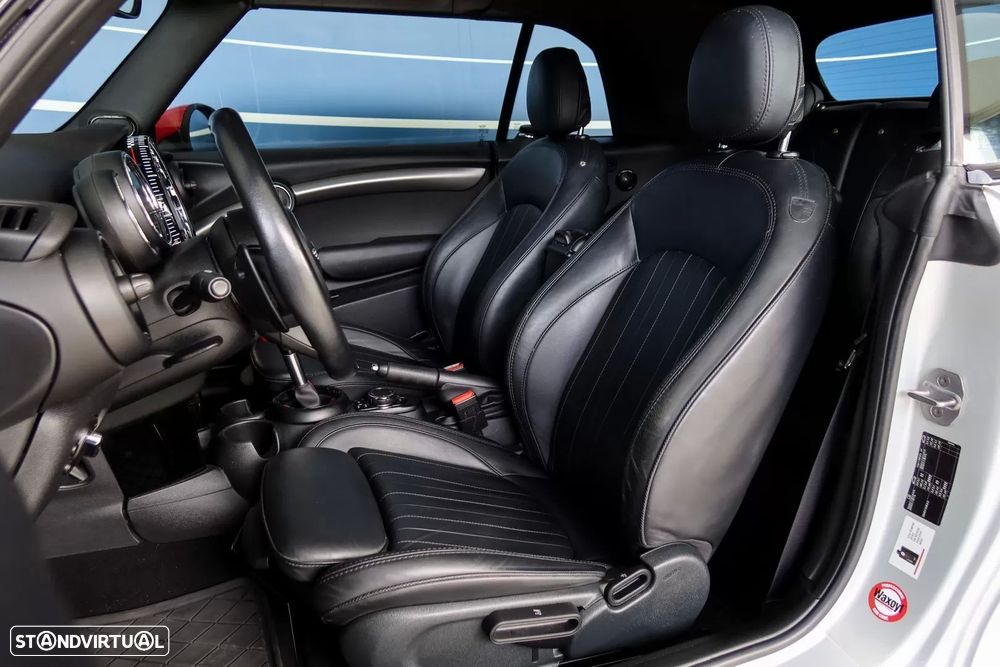 MINI Cabrio John Cooper Works Auto Desportiva - 14