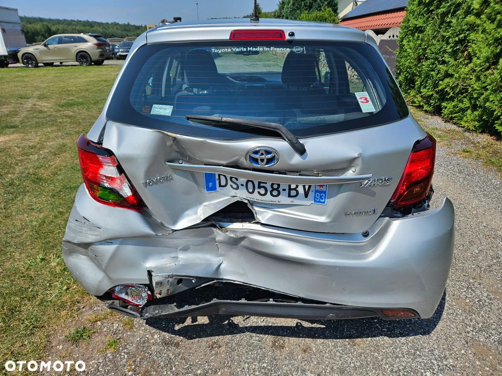 Toyota Yaris 1.5 VVT-i Comfort - 6