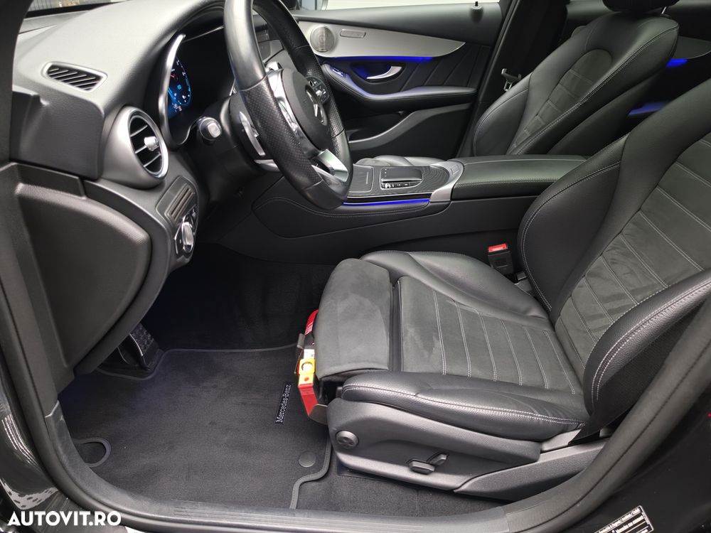 Mercedes-Benz GLC 300 de 4Matic 9G-TRONIC AMG Line Plus - 36