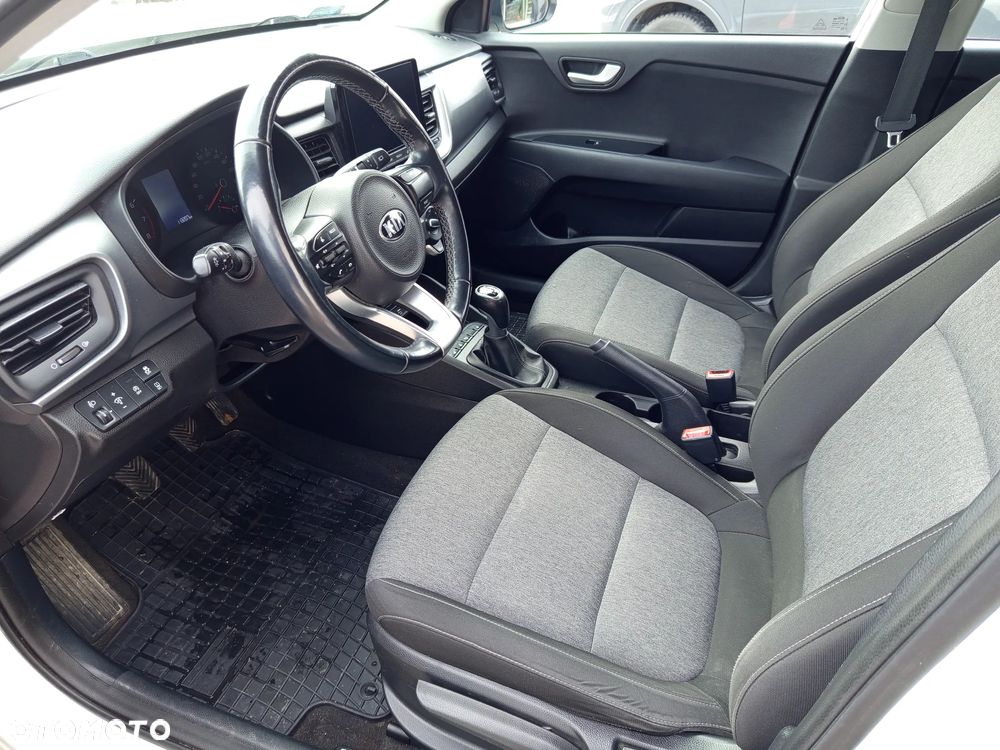 Kia Stonic 1.0 T-GDI M - 11