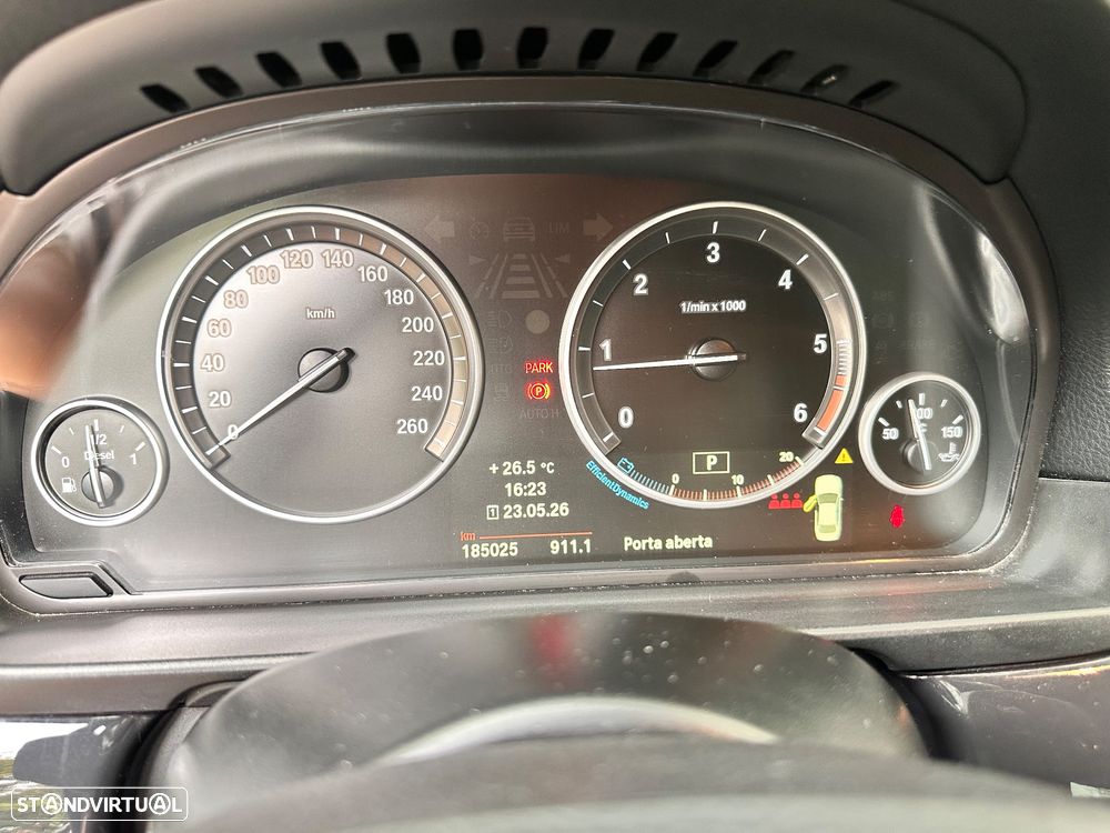 BMW 520 d xDrive Line Luxury Auto - 9