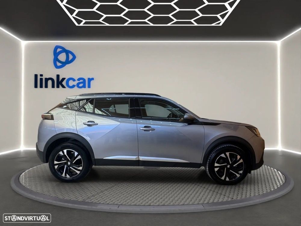 Peugeot 2008 1.2 PureTech Allure Pack — fotografia 7