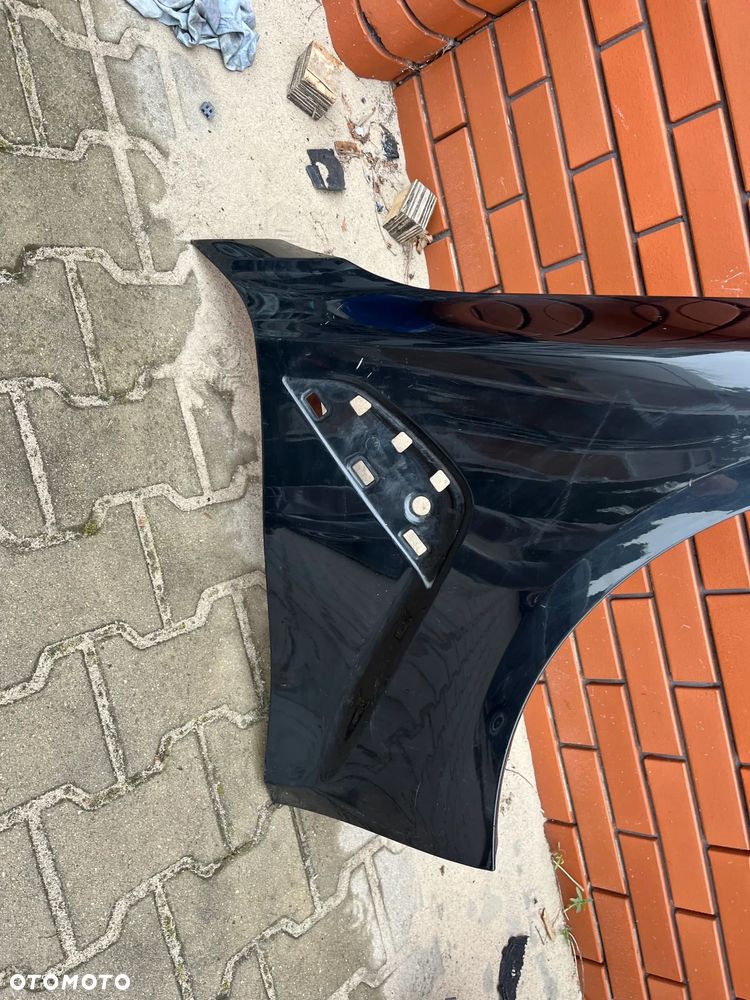 BŁOTNIK BMW  M3 G80 IDEALNY - 3