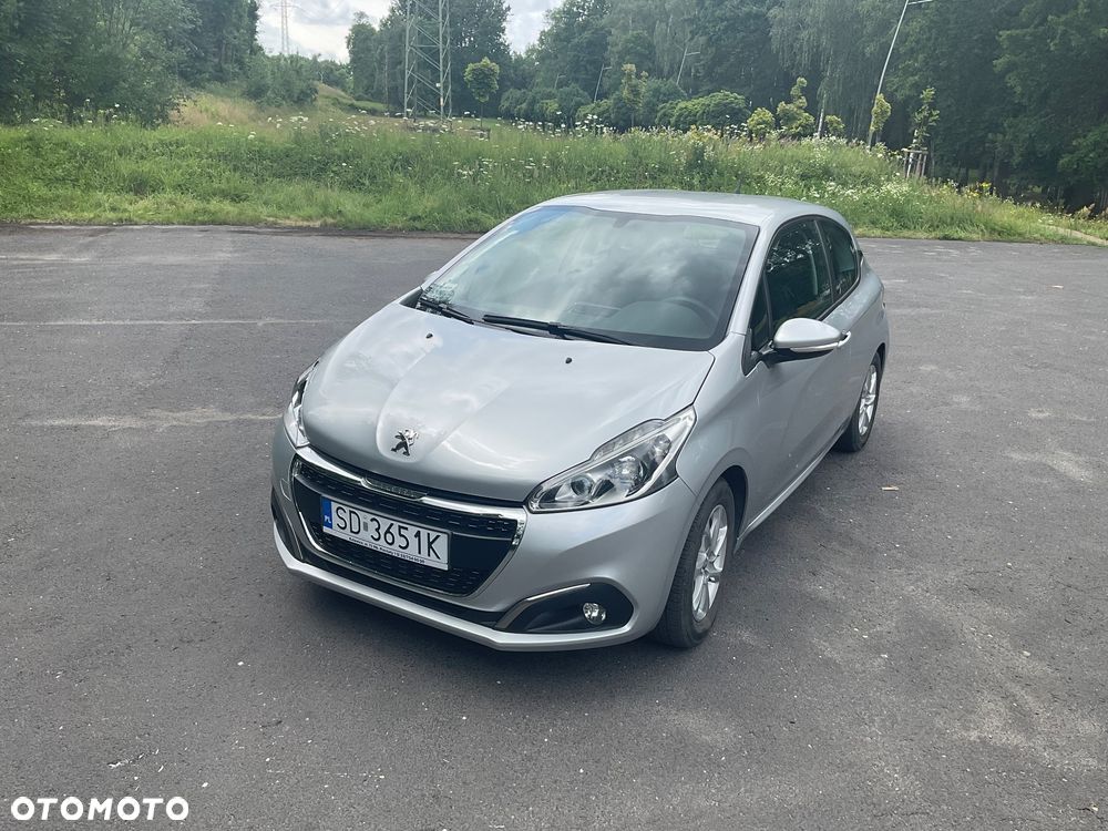 Peugeot 208 - 7