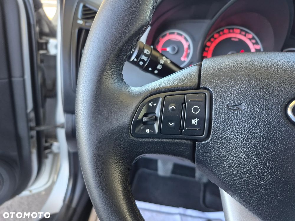 Kia Ceed - 14