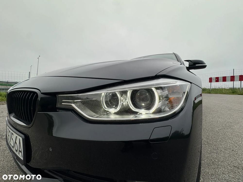 BMW Seria 3 320d Efficient Dynamics Edition - 20