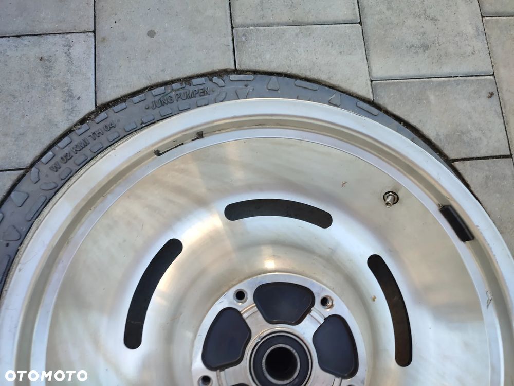 Felga tył Harley Davidson V-Road 18x5,5 - 2