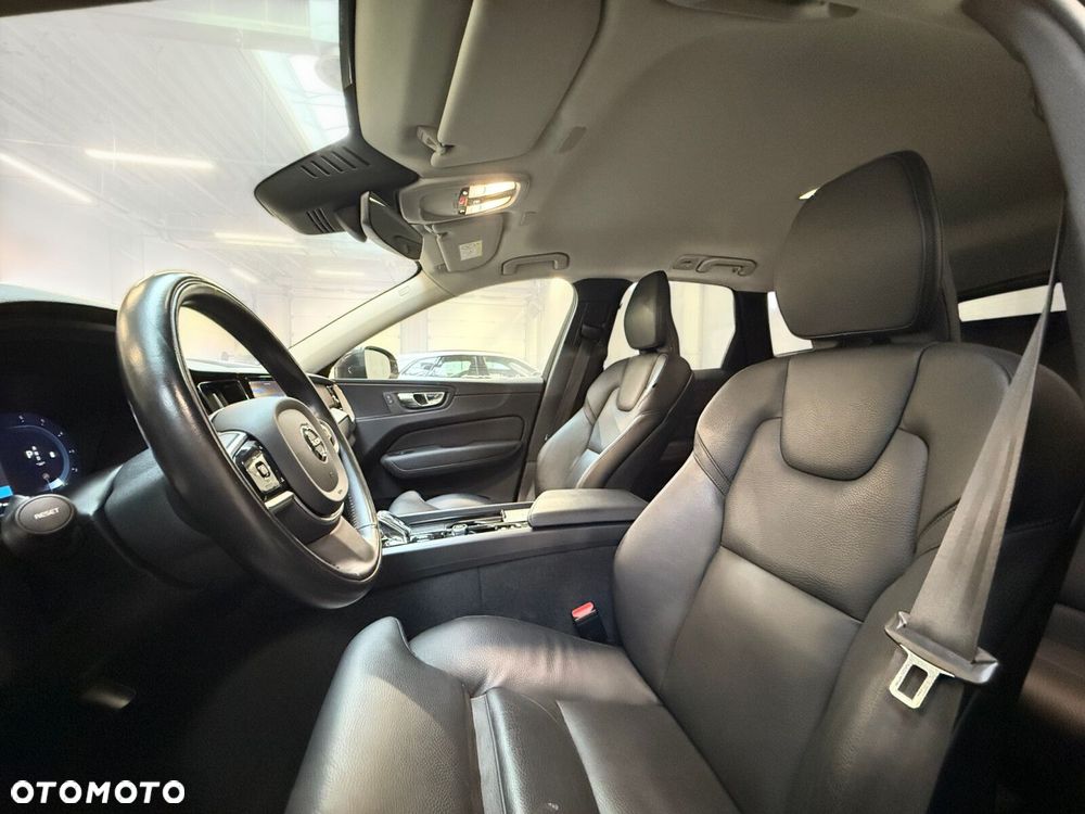 Volvo XC 60 B4 D AWD Inscription - 20