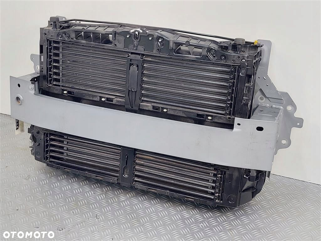 Pas przedni wzmocnienie Kuga MK3 1,5TDCI CHŁODNICE SOLAR SILVER 20- - 2