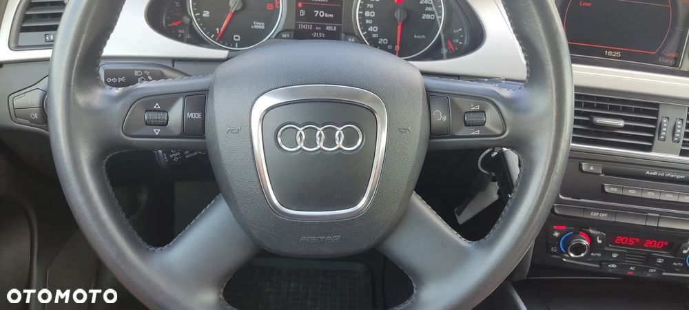 Audi A4 Avant 2.0 TFSI Attraction - 13