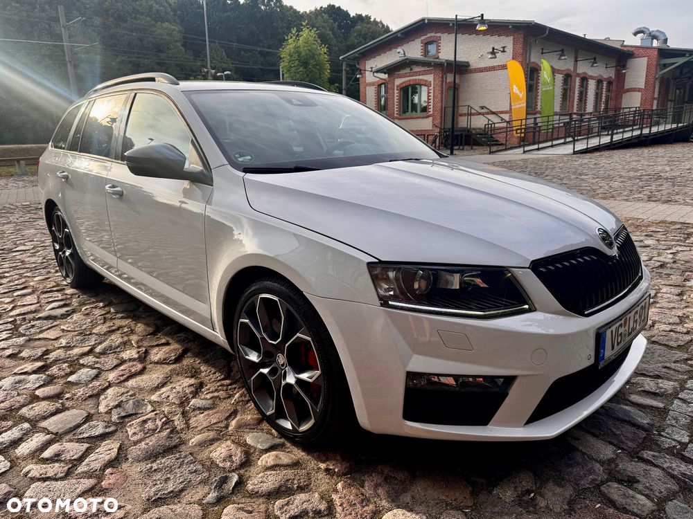 Skoda Octavia 2.0 TDI RS - 2