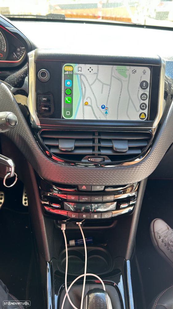 Peugeot 2008 1.2 PureTech GT Line - 12