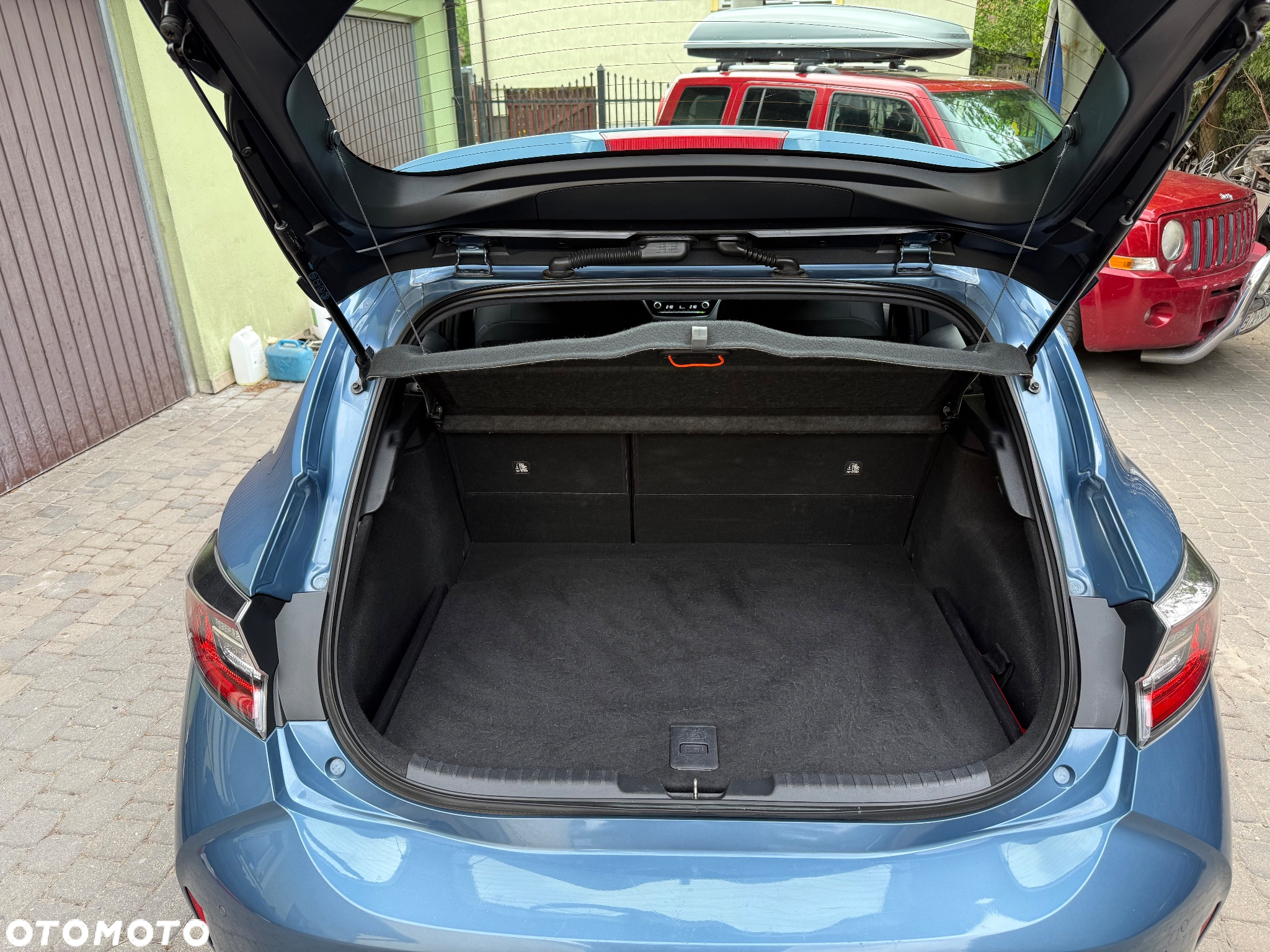Toyota Corolla 1.8 Hybrid Comfort - 16