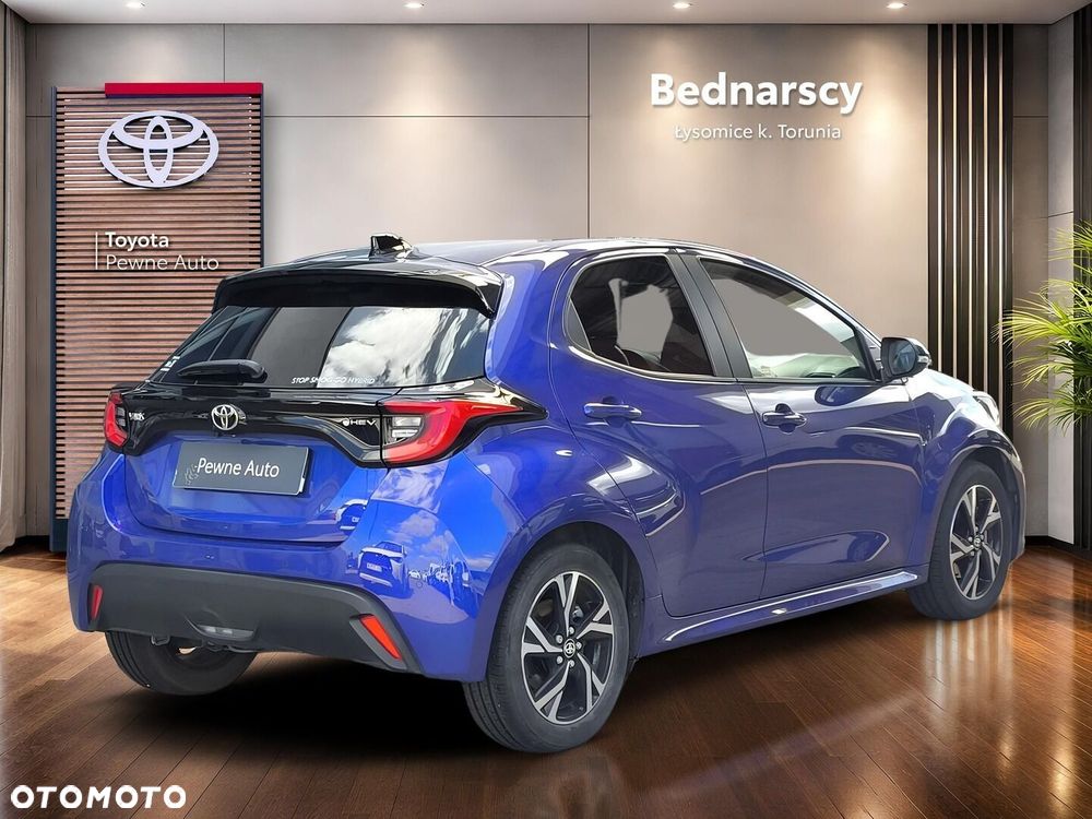 Toyota Yaris Hybrid 1.5 Style - 6