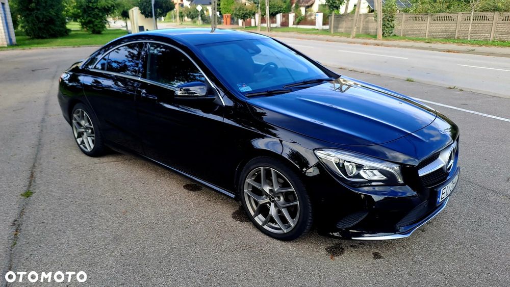 Mercedes-Benz CLA 180 7G-DCT AMG Line - 29