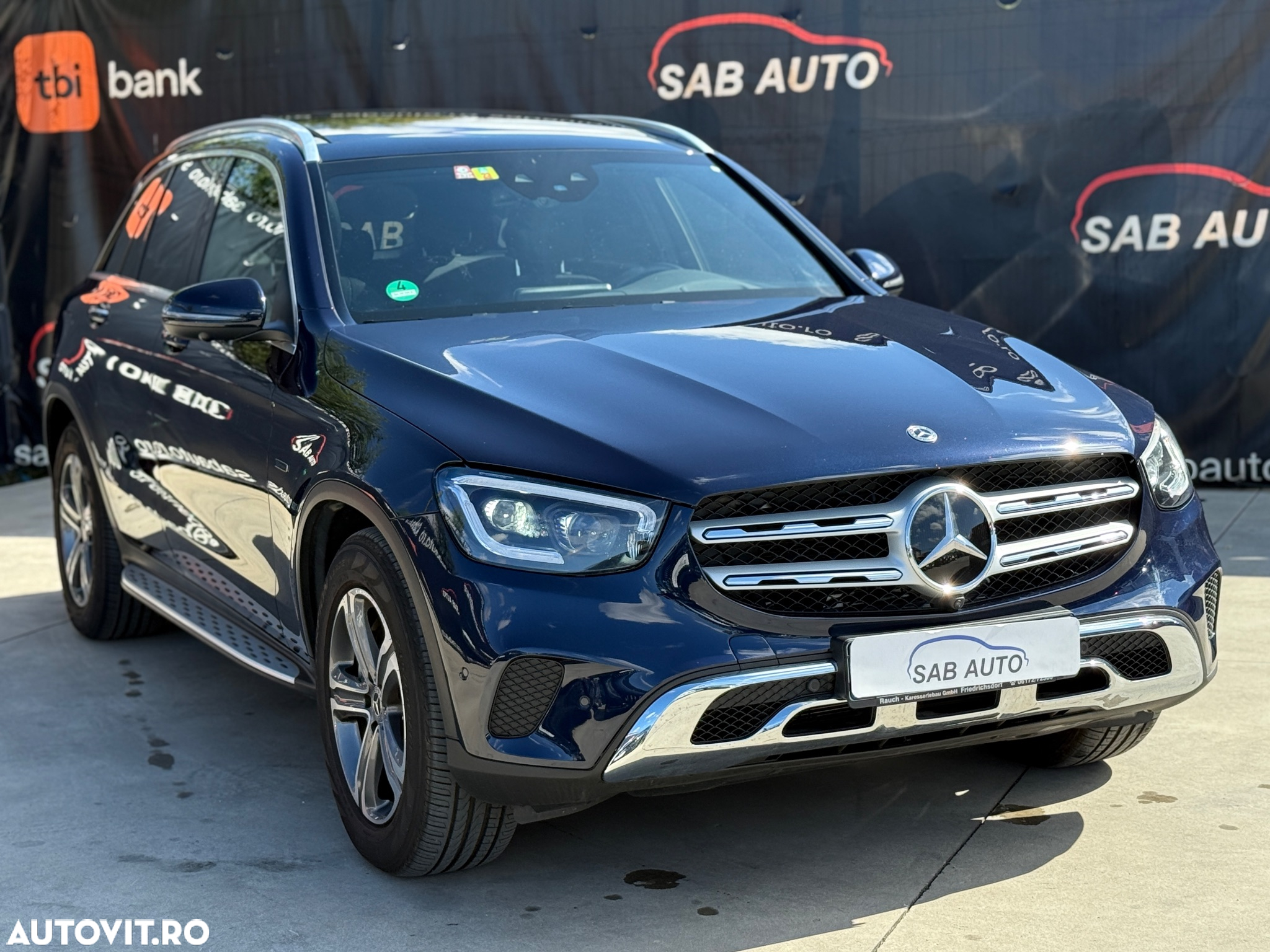 Mercedes-Benz GLC Coupe 300 e 4MATIC - 3