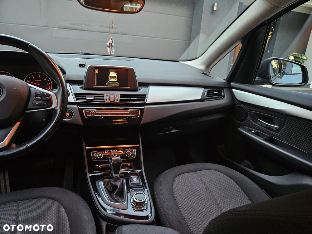 BMW Seria 2 218d GT Sport Line sport - 31
