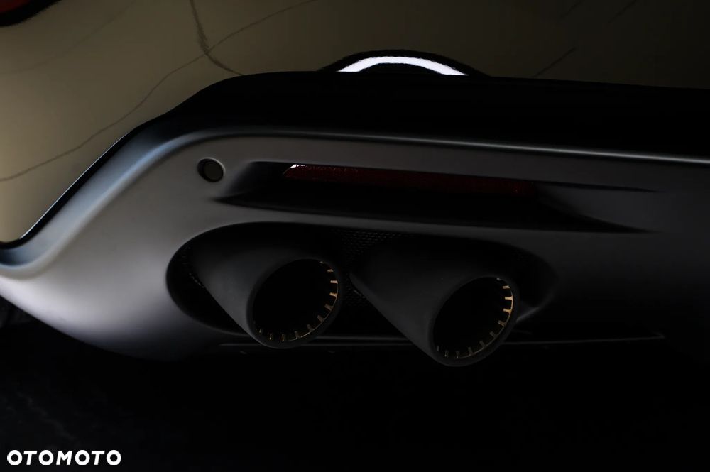 Ferrari Roma Spider - 33