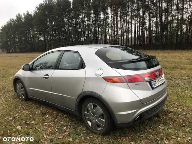 Honda Civic 1.8 Comfort - 3