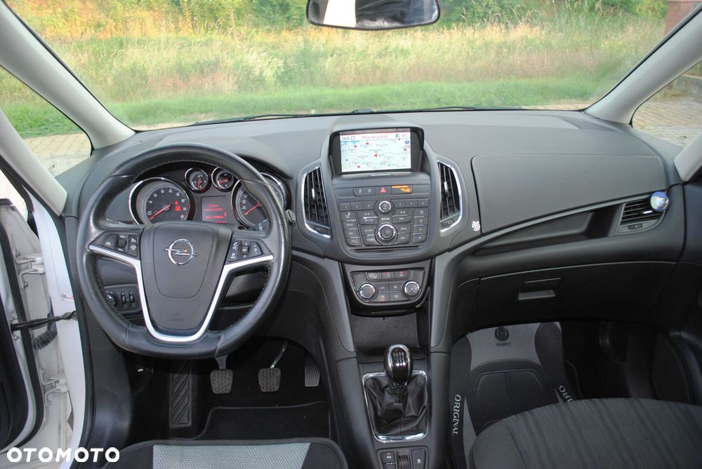 Opel Zafira - 7