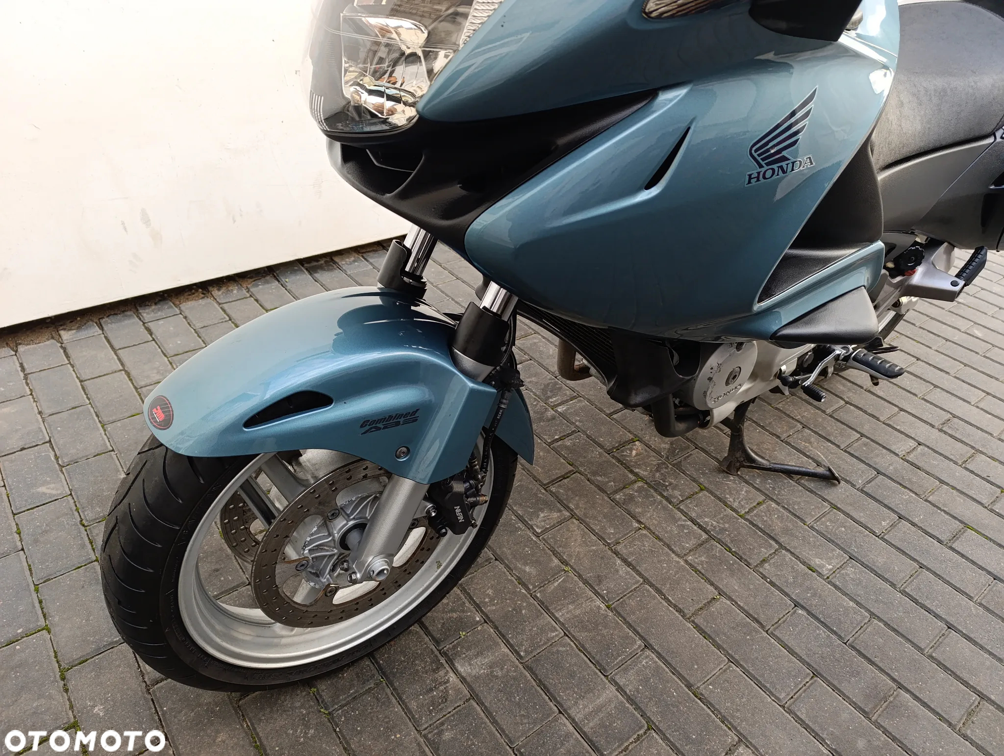 Honda NTV - 9