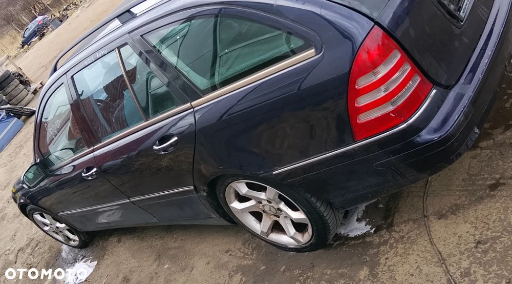 MERCEDES W203 C-KLASA - 4