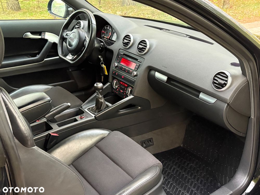 Audi A3 3-drzwiowe 2.0 TDI S Line Sportpaket plus - 30
