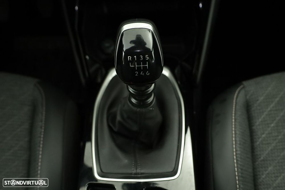 Peugeot 2008 1.2 PureTech Allure - 15