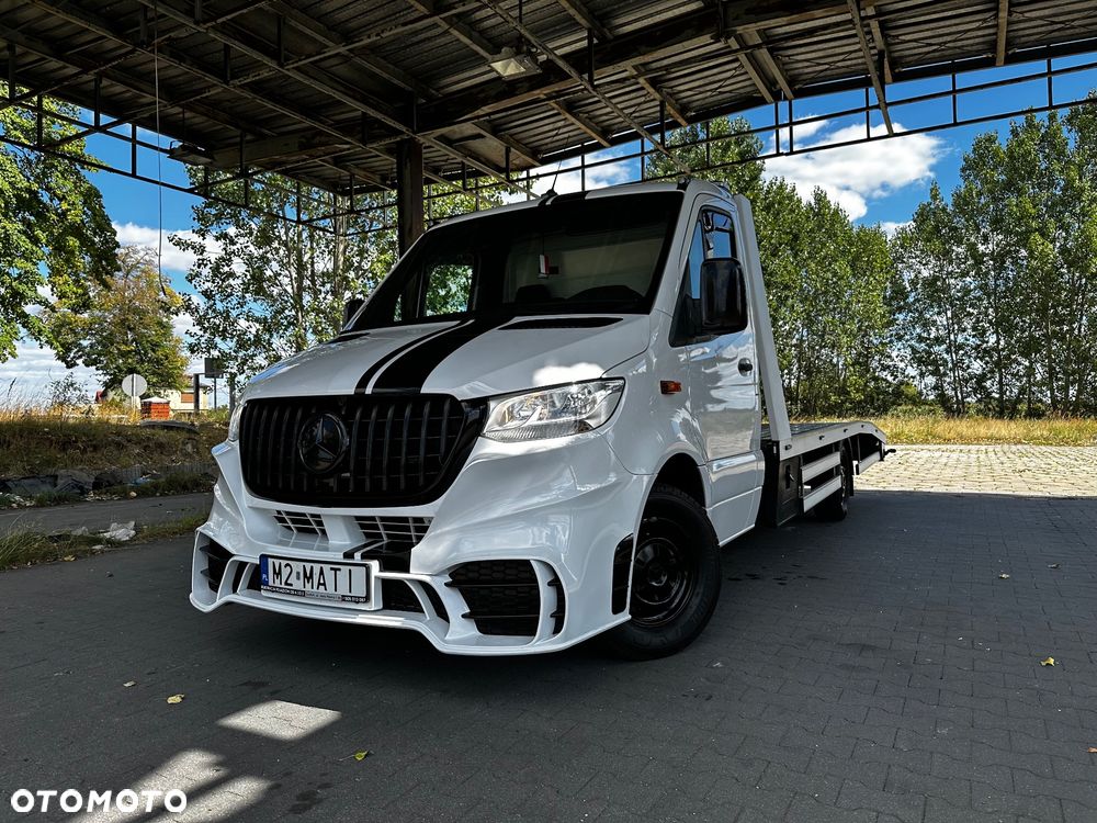 Mercedes-Benz Sprinter - 4