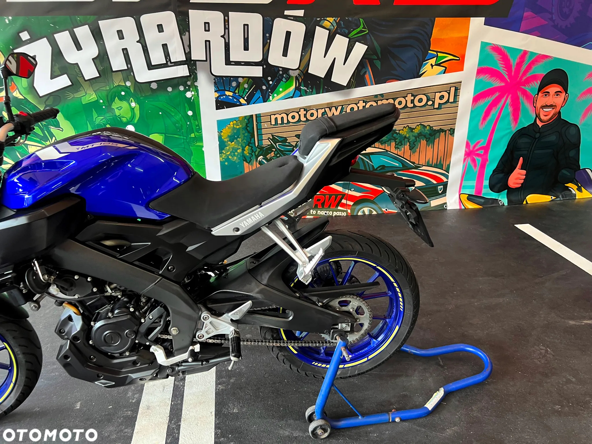 Yamaha MT - 16