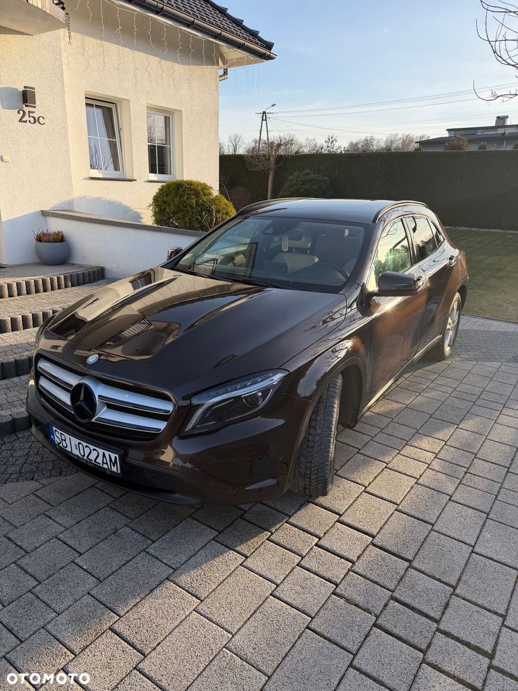 Mercedes-Benz GLA 200 (CDI) d 4Matic 7G-DCT - 1