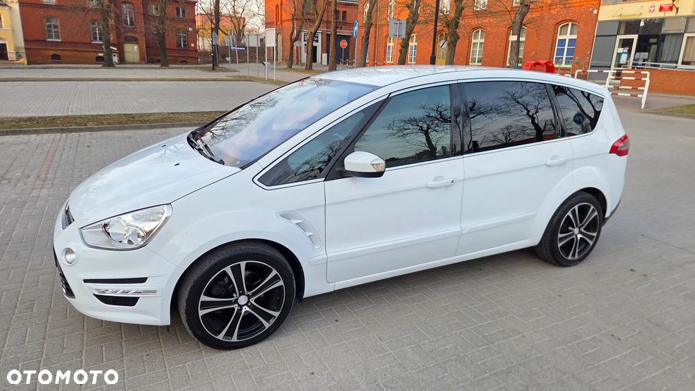 Ford S-Max 2.0 TDCi DPF Titanium - 4