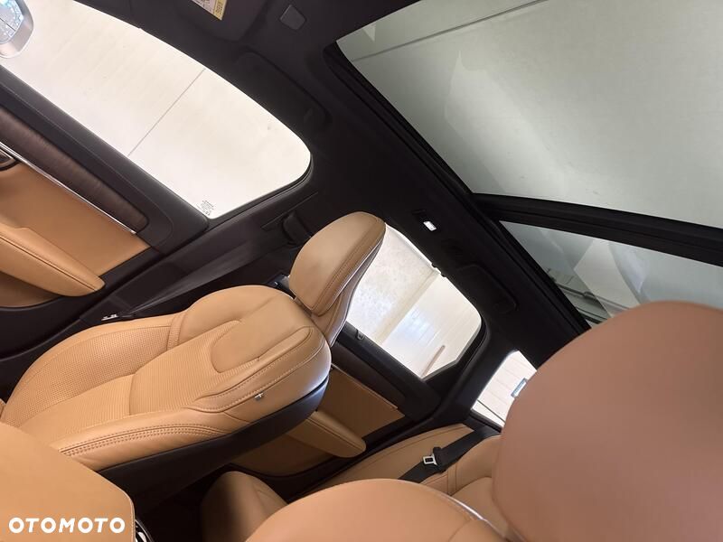Volvo V90 - 19